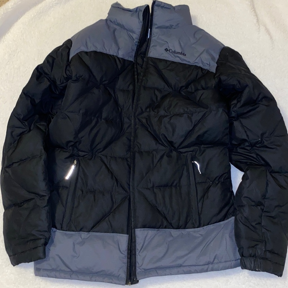 Columbia puffer jacket size GIRLS xlarge